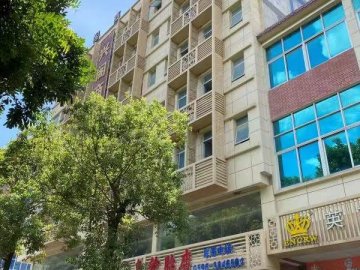 漳州诏安：被举报9年的“违建大楼”还在开宾馆
